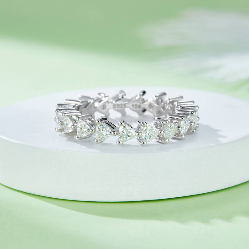 Triangle full body lined ring S925 silver plated platinum moissanite diamond women's ring 2.0 carats D-grade